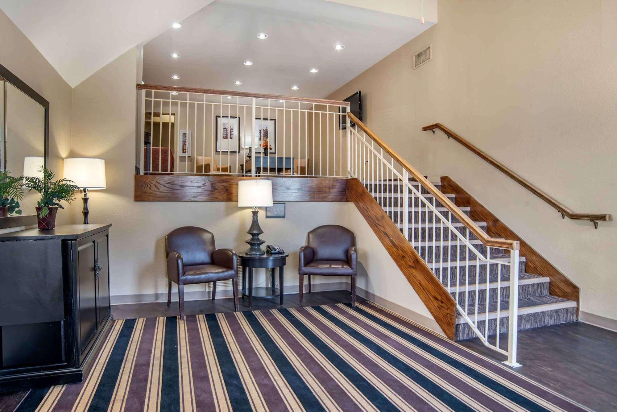 Suburban Studios Montgomery East I-85 Extérieur photo